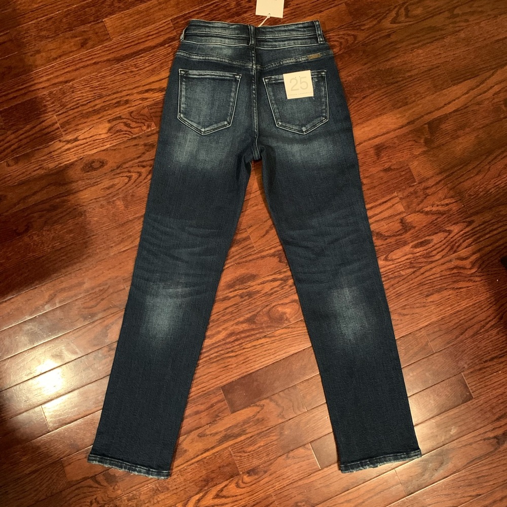 NWT KanCan Straight leg jeans 26 2